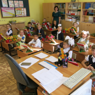 Приглашаем в нашу школу девочек и мальчиков на новый 2017-2018 учебный год!